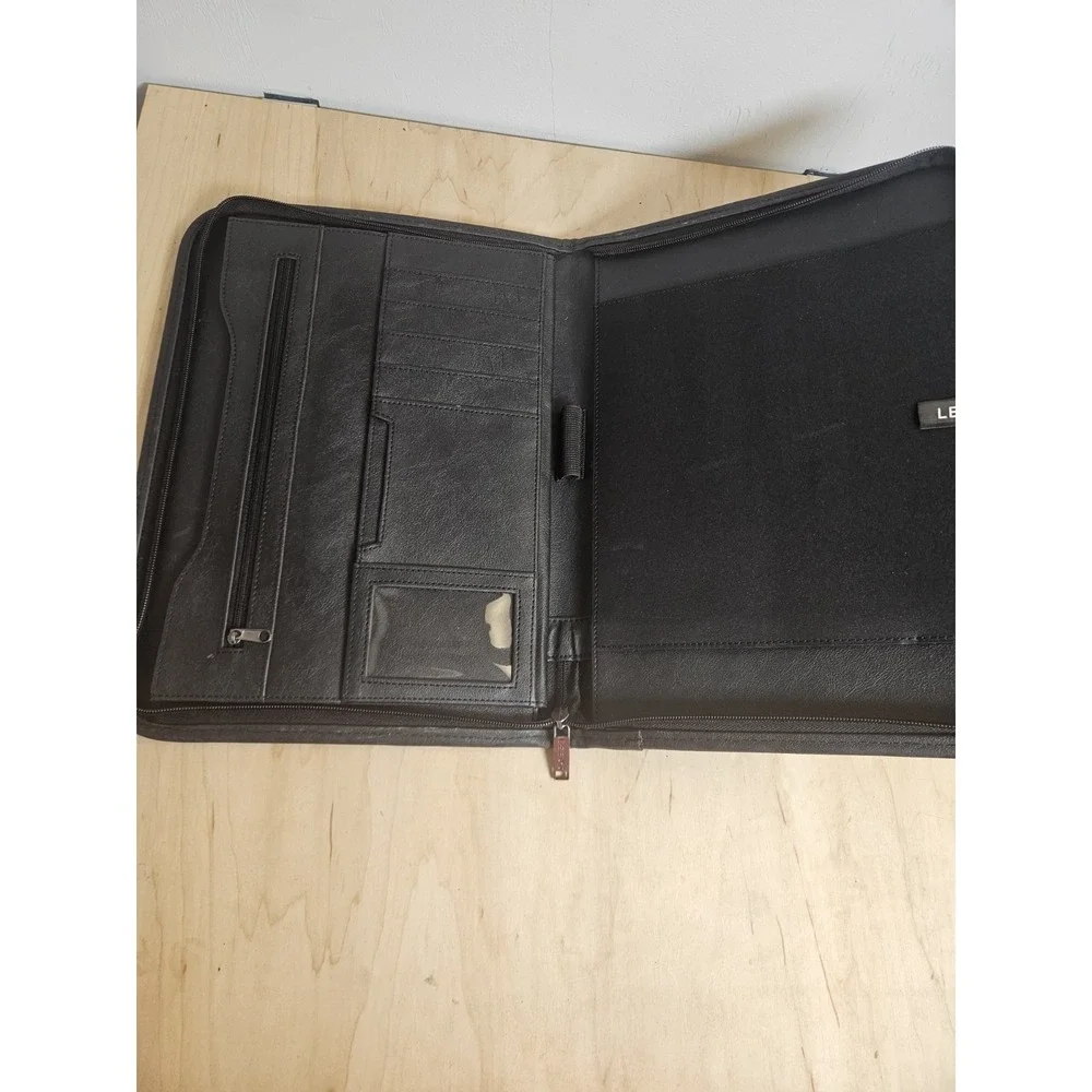 Leed's Black Zip Around Portfolio Padfolio Organizer Binder i2 Logo Business